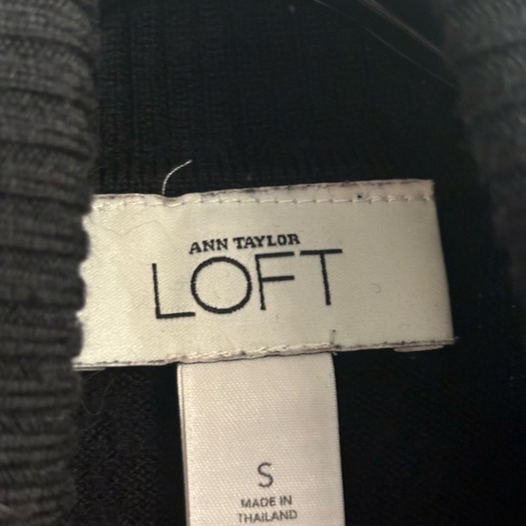 EUC Ann Taylor Loft black sweater - Picture 2 of 3